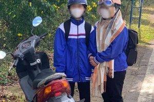 Xem xét hạ hạnh kiểm nếu học sinh vi phạm luật giao thông