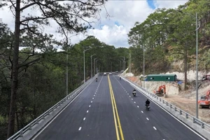 Đèo Prenn đã thông, đường du xuân Đà Lạt cực thoáng