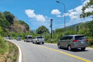 Giao thông Đèo Bảo Lộc thông thoáng, du khách an tâm về Đà Lạt