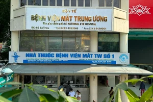 Bệnh viện Mắt Trung ương phải thuê 6 máy photo để sao hồ sơ cung cấp cho công an