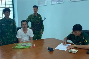 Sử dụng ma túy ở Campuchia, mang phần còn dư về Việt Nam chơi tiếp thì bị bắt