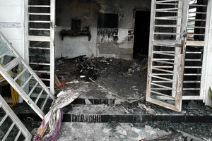 Tây Ninh: Sát hại 2 phụ nữ rồi đốt nhà tự sát vì mâu thuẫn tình ái