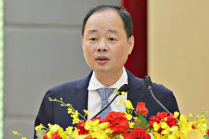 Chủ tịch tỉnh Lâm Đồng: Thay thế cán bộ có biểu hiện đùn đẩy, né tránh công việc