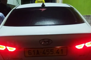 Tài xế taxi 'dù' xịt hơi cay vào mặt hành khách ở Đà Lạt