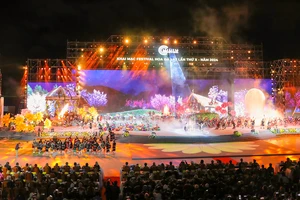 Chính thức khai mạc Festival Hoa Đà Lạt
