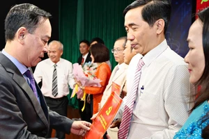 Công bố tổ chức, nhân sự Báo và Phát thanh – Truyền hình Lâm Đồng