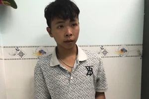 Bắt nhanh thanh niên giật túi xách của phụ nữ giữa ban ngày