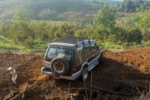 Lâm Đồng: Ô tô con va chạm xe máy trên Quốc lộ 28, một người tử vong