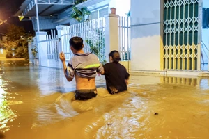 Người dân Nha Trang có nguy cơ chịu cảnh lũ chồng lũ