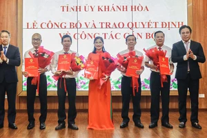 Khánh Hoà điều động, bổ nhiệm hàng loạt cán bộ 