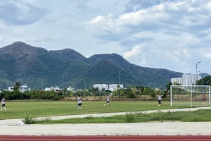 Thanh tra dấu hiệu sai phạm của huấn luyện viên trưởng đội U-19 Khánh Hòa