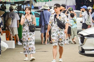 Khách quốc tế dồn dập đến Nha Trang dịp lễ 2-9