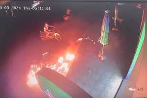 Nghi phạm ném bom xăng vào chi nhánh ngân hàng bị bắt