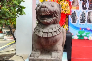 2 tượng sư tử đá thành Đồ Bàn là bảo vật quốc gia