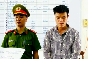 Bắt tạm giam 2 tài xế gây tai nạn rồi bỏ trốn