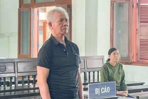 Chiêu tàn độc để đoạn tuyệt vợ cũ và lời xin lỗi không được chấp nhận