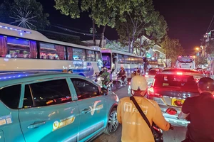 Nha Trang điều chỉnh khung giờ cấm ô tô trên 29 chỗ vào thành phố