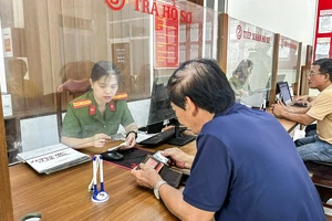 Khánh Hòa phát động 'ngày không in giấy', 'tuần làm việc không văn bản giấy'