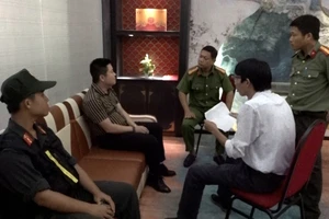 Cơ sở kinh doanh do người Trung Quốc điều hành bán hàng không rõ nguồn gốc 