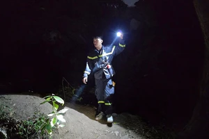 Thi thể nam thanh niên dưới vực sâu, cách chân núi Hoàng Ngưu Sơn 5km