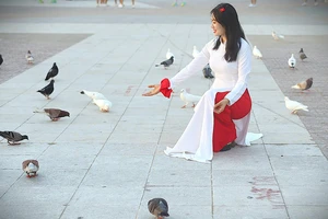 Phố biển Nha Trang rộn ràng đón Tết Độc lập