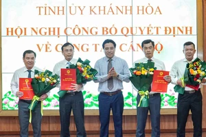 Khánh Hòa điều động, chỉ định 7 cán bộ chủ chốt