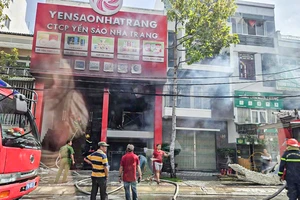 Cháy showroom Yến Sào ở Nha Trang