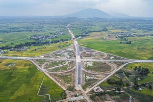 20 km đầu cao tốc Khánh Hòa - Buôn Ma Thuột đang về đích