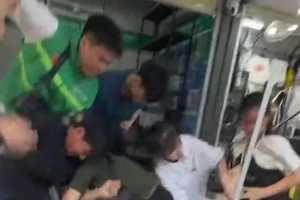 Xác minh vụ 2 nhóm lao vào ẩu đả, gây náo loạn tại Nha Trang 