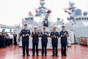 Lần đầu Hải quân Việt Nam - Trung Quốc tổ chức bắn đạn thật chống cướp biển