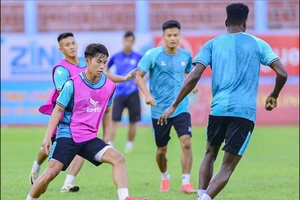 Mùa giải chưa kết thúc, bóng đá Khánh Hòa đối mặt nỗi lo mới