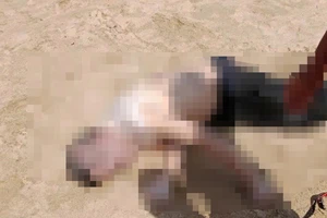 Thi thể người đàn ông nước ngoài trôi dạt trên vịnh Nha Trang
