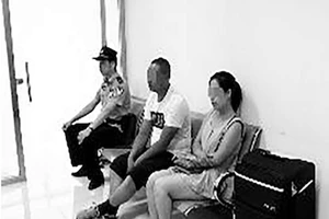 'Ít ra thì con tôi có thể sống sót khi ở trong bệnh viện'