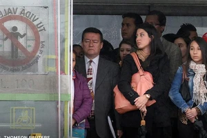 6 cách phòng vệ khi bị quấy rối tình dục nơi công cộng