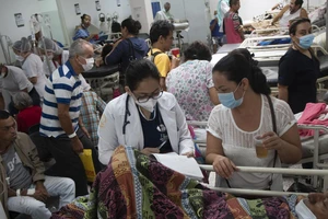 Venezuela nhờ Nga, Trung Quốc xử lý khủng hoảng y tế