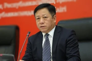 Trung Quốc cáo buộc Mỹ 'khủng bố kinh tế táo tợn'