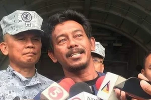 Xúc động chuyện ‘3 từ’ khi tàu Việt cứu ngư dân Philippines