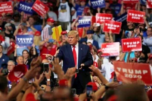 Chính thức tái tranh cử, ông Trump 'giữ nước Mỹ luôn vĩ đại'