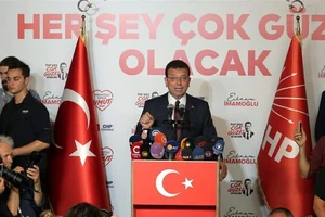 Đảng của ông Erdogan thất bại nặng trong bầu cử ở Istanbul