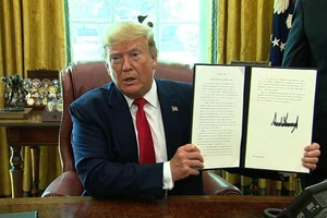 Mỹ tiếp tục gia tăng trừng phạt 'cứng rắn' với Iran