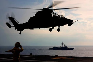 Úc phải làm nhiều hơn ‘vẫy cờ’ ở Biển Đông