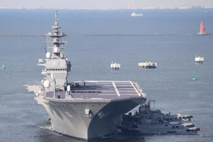 Nhật Bản lần đầu tăng hiện diện quân sự ở biển Đông 