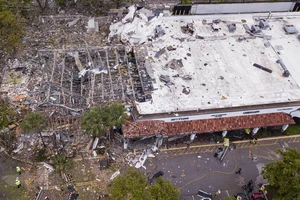 Nổ khu mua sắm ở Mỹ, hàng chục người bị thương