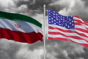 Mỹ gia hạn miễn trừ trừng phạt các cường quốc quan hệ với Iran