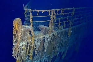 Hình ảnh mới 'gây sốc' của xác tàu Titanic dưới Đại Tây Dương