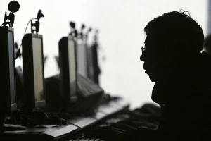 Philippines bắt 277 người Trung Quốc lừa đảo qua mạng