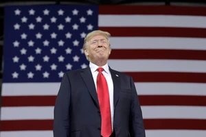 Ông Trump tự khen vì đưa Mỹ thành nước xuất khẩu dầu lớn nhất