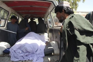 Afghanistan tấn công Taliban, ít nhất 40 dân thường thiệt mạng