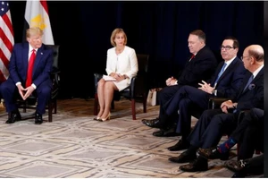 Ông Trump ‘truy vấn’ việc Trung Quốc hoãn thăm trang trại Mỹ