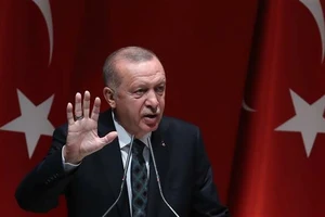 Thổ Nhĩ Kỳ sẽ không ngừng hoạt động quân sự chống người Kurd